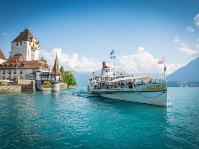 Schöne Ferienwohnung mit Seeblick Thun Exterior foto